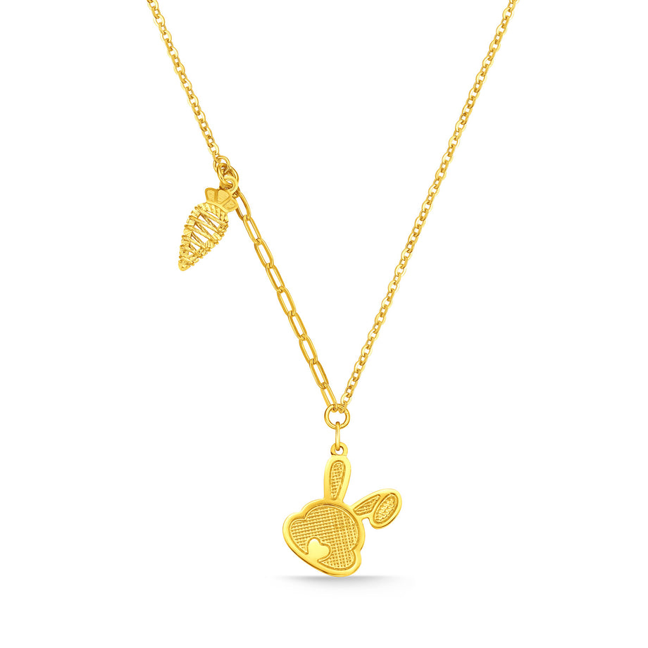 芸能人愛用のルームウェア 周大福999 24K足金「兔年」兔兔与萝卜项链– Gem Hooray 珠宝汇 ショルダーバッグ